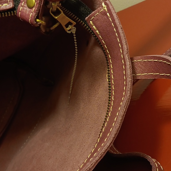 Lavender/Plum Leather Crossbody - Picture 5 of 5